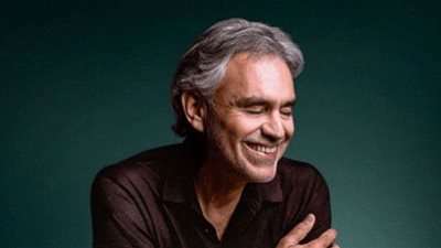 أندريا بيلوتشي في ليلة عالمية بالسعودية (الجمعة)