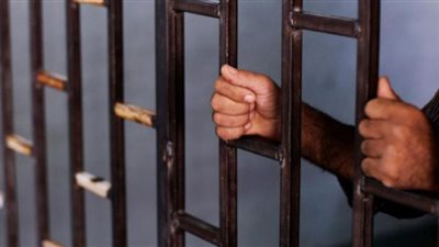 تجديد حبس المتهمين بقتل ربة منزل وإخفاء جثتها في مصرف بالجيزة