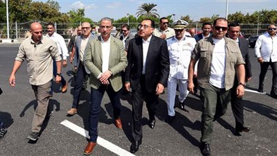 رئيس الوزراء يتفقَّد بحيرة قارون