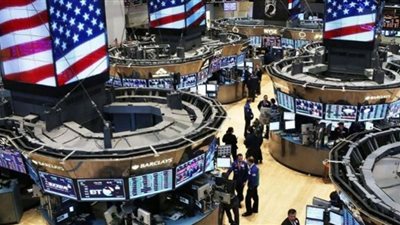 مؤشرات البورصة الأمريكية تفتح على ارتفاع