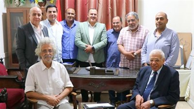 «أطباء السويس» تنظم لقاءات دورية لحل المشكلات المختلفة