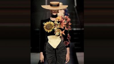 زيني خزينتك وتألقي بقبعات الألوان الترابية في خريف وشتاء 2023