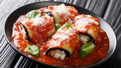 جددي سفرتك برول الباذنجان والجبنة للفطار