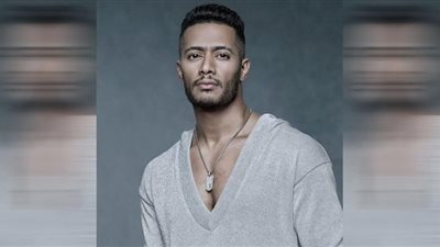 محمد رمضان يحتفل بمشاهدات قناته باليوتيوب.. انتظروا أغنيتي الجديدة