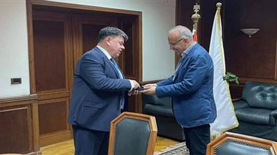 وزير الري يبحث مع أمين عام الأرصاد الجوية تعزيز التعاون