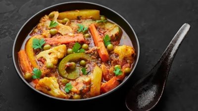 طريقة عمل شوربة خضار بالكاري