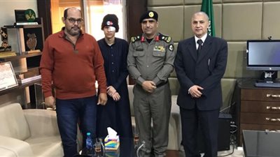 مدير شرطة القصيم لوالد الطالب المصري المعتدى عليه بالسعودية: سيأخد حقوقه كافة