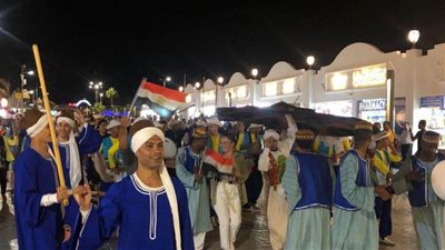 قمة المُناخ .. جناح وزارة الثقافة بالمنطقة الخضراء يشهد زيارات مكثفة من ضيوف مصر