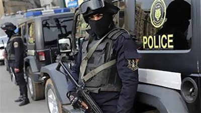 ضبط 5 سائقين يتعاطون مواد مخدرة أثناء القيادة على الطرق