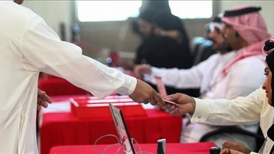 البحرينيون يحسمون معركة الانتخابات النيابية والبلدية غدًا