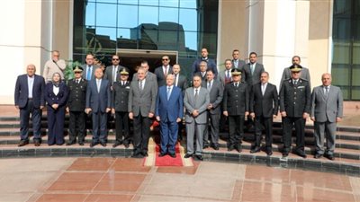 محافظ القاهرة يزور مبنى مديرية الأمن للتهنئة بمناسبة الاحتفال بالذكرى الـ 71 لعيد الشرطة