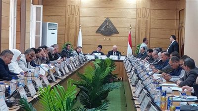 رئيس جامعة بنها يشيد بجهود منظومة الشكاوى الحكومية الموحدة بالجامعة