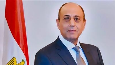 الفريق محمد عباس في عيد الطيران ل٩٣.. مستمرون فى مشروعات التطوير بجهود العاملين