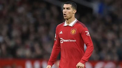 سبورتنج لشبونة يدرس استعارة رونالدو من مانشستر يونايتد