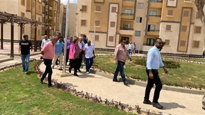 رئيس صندوق الإسكان الاجتماعي يتفقد مشروعات أكتوبر الجديدة