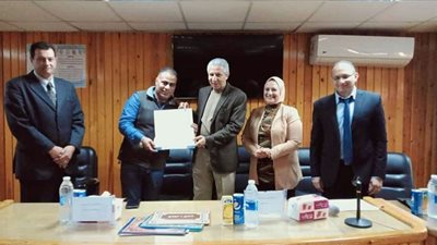 كلية الطب البيطري بجامعة القناة تناقش تحسين اللقاحات لفيروسات الحمي القلاعية