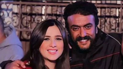 أحمد العوضي يحتفل بعيد ميلاد ياسمين عبد العزيز فى لوكيشن 