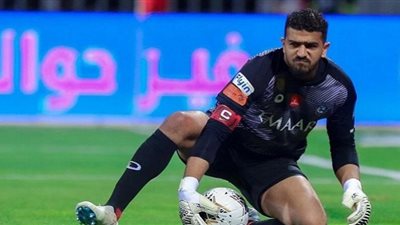 نجم الهلال السابق: الزمالك يمتلك حارسًا كبيرًا لكن المعيوف خبراته أكبر