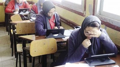 انتهاء امتحانات الفصل الدراسي الأول في المدارس