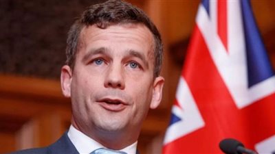 معلومات عن كريس هيبكنز رئيس وزراء نيوزيلندا الجديد