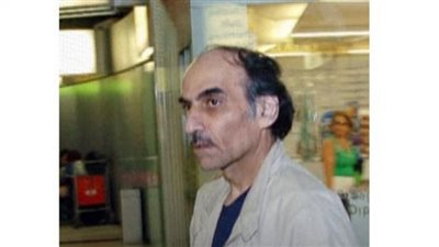 وفاة لاجئ المطار بعد إقامة 18 عامًا بداخله (شاهد)