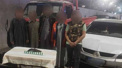 القبض على 5 أشخاص بالقاهرة لشروعهم في سرقة موقع تحت الإنشاء