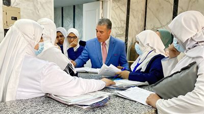 مدير عام الطب العلاجي بمطروح يتفقد مستشفى الأطفال التخصصى