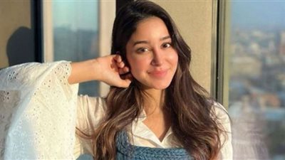 أسيل عمران.. فراشة 