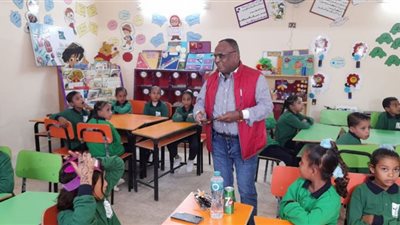 مصر الخير تنفذ تجربة النظام البيئي بمدارس أسوان