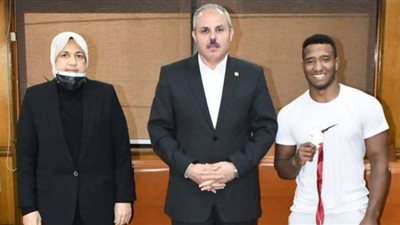 طالب بعلوم القناة يحصل على المركز الثاني في بطولة إبراهيم مصطفي الدولية