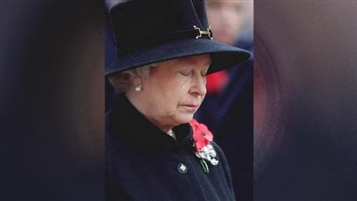 الملكة إليزابيث تغيب عن البرلمان.. السر عند ليزا