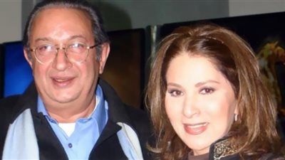 بوسي تنهي الجدل حول بيع مقتنيات نور الشريف