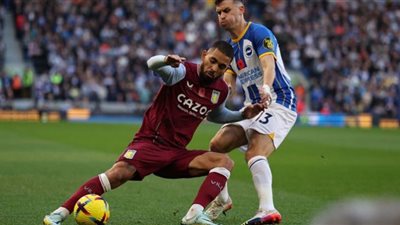 التعادل الإيجابي يحسم الشوط الأول بين أستون فيلا وبرايتون