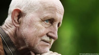 دراسة: ضعف القبضة علامة واضحة على الإصابة بالشيخوخة