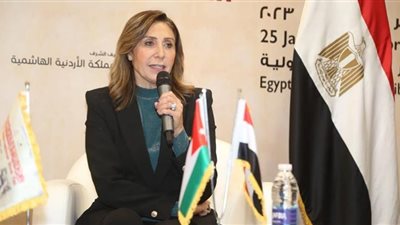 131 ألف زائر لمعرض القاهرة الدولي للكتاب في أول أيامه