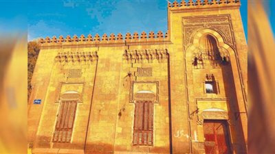 »مزار الخالدين« حل ٌ لا يُرضى جميع الأطراف!!