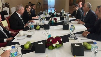 القصير يبحث مع نظيره الأمريكي تعزيز الصادرات الزراعية