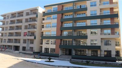 وزير الإسكان يتابع مشروعات مدينة 6 أكتوبر.. صور