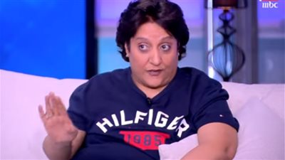 عبير صلاح الدين عن خلافها مع محمد صبحي: جالي اكتئاب والأرزاق على الله (فيديو)