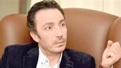 تطورات الحالة الصحية لوالدة طارق لطفي