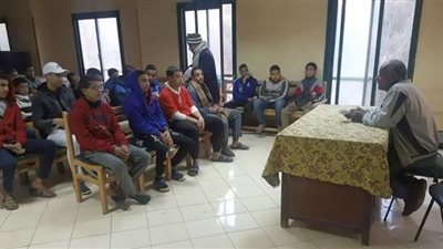 ندوة تثقيفية حول أضرار التغيرات المناخية بأخميم