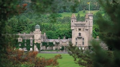 قلعة بالمورال.. المكان الذي أحبته الملكة إليزابيث
