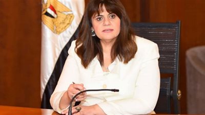 عودة 5 ناجين من سفينة البحر الأسود لأرض الوطن