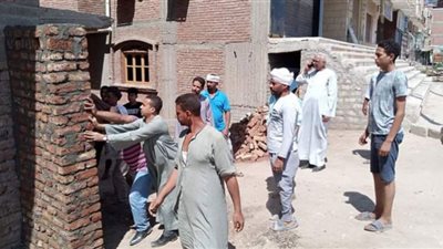 إزالة فورية لحالة تعد على الطريق العام بمدينة دشنا