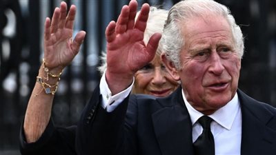 قرارات قاسية في انتظار تشارلز الثالث