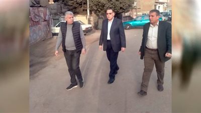 محافظ الشرقية يتفقد أعمال التطوير بمنطقة كفر أبو حسين