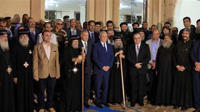 محافظ الأقصر يزور دير مارجرجس لتهنئة الأقباط بمولد الشهيد