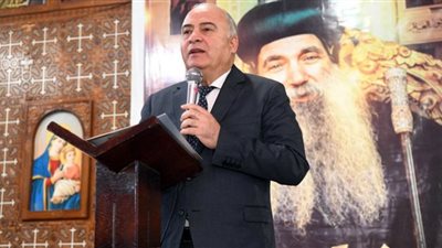 محافظ قنا: أسقف نجع حمادي الراحل ساهم فى تعزيز المشاركة المجتمعية