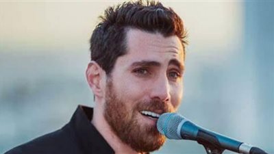 عزيز مرقة يحيي حفل غنائي ضخم في مصر