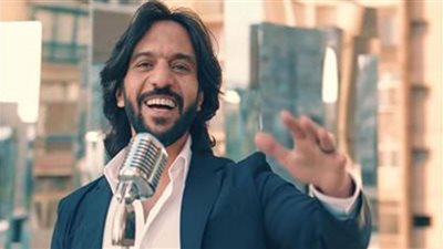 بهاء سلطان يوجه رسالة إلى جمهوره بالإسكندرية .. شاهد